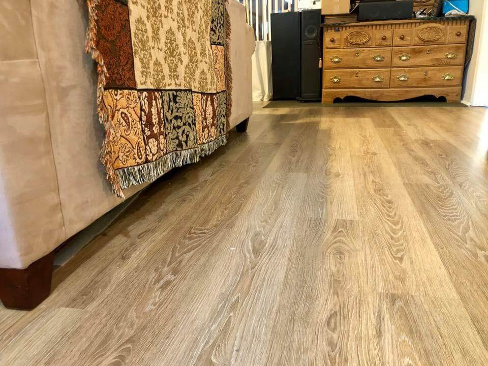 Laminate Flooring Store for Your Hardwood Floor